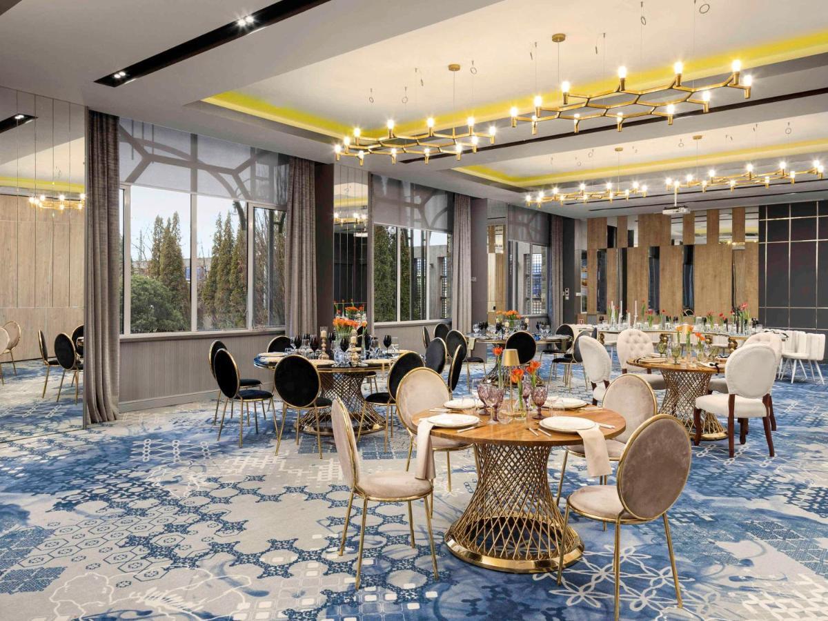 เมอร์เคียว ซิบิวแอร์พอร์ต Hotel ซีบิว ภายนอก รูปภาพ