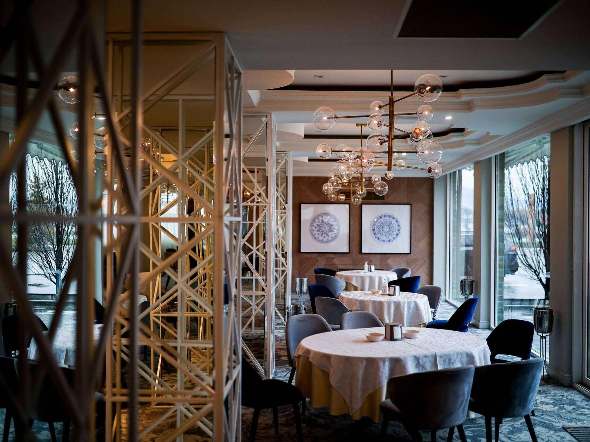 เมอร์เคียว ซิบิวแอร์พอร์ต Hotel ซีบิว ภายนอก รูปภาพ