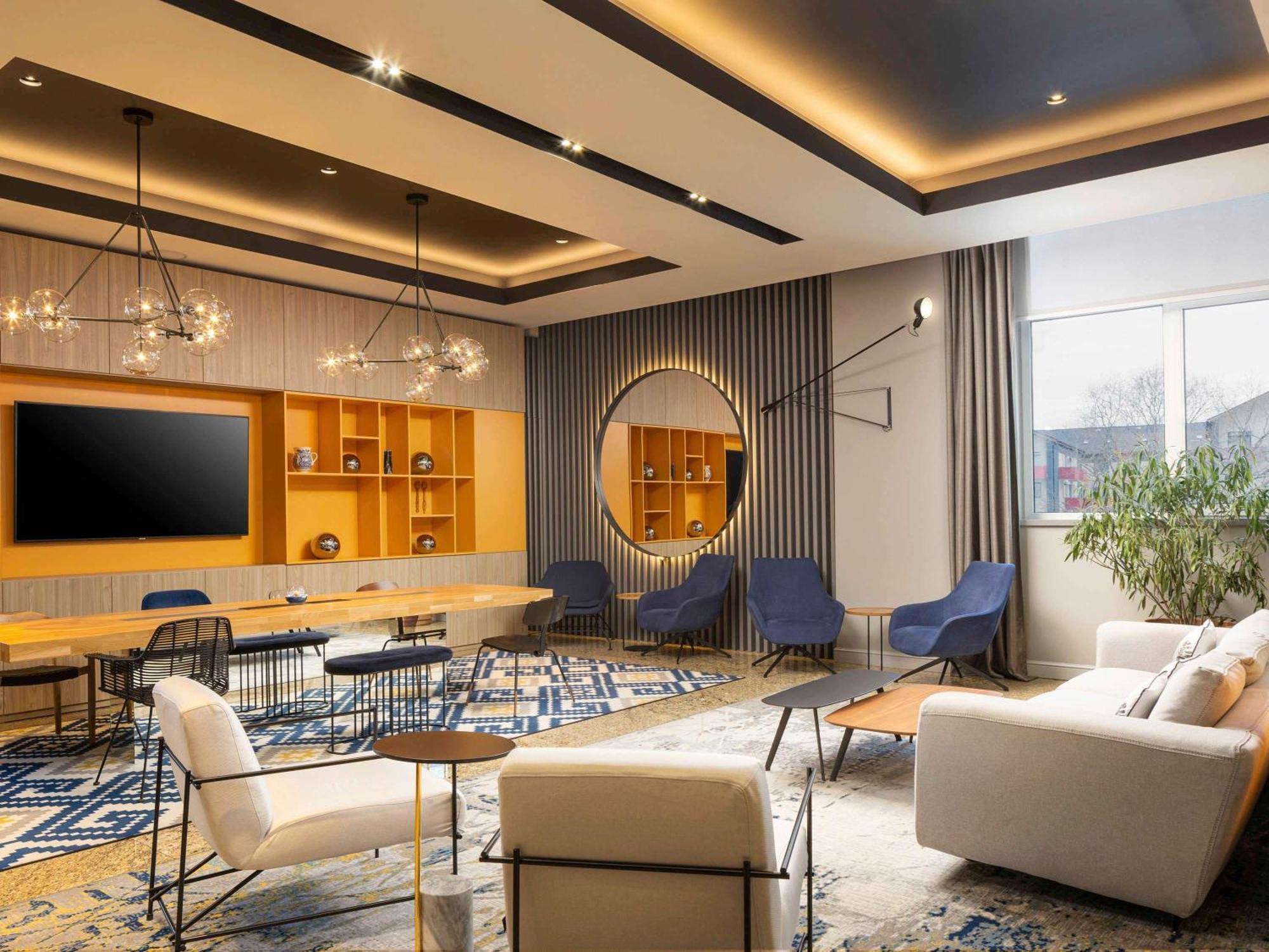เมอร์เคียว ซิบิวแอร์พอร์ต Hotel ซีบิว ภายนอก รูปภาพ